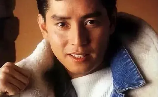 🎧港乐13 | 谭咏麟歌单Top20‼️继续推荐～