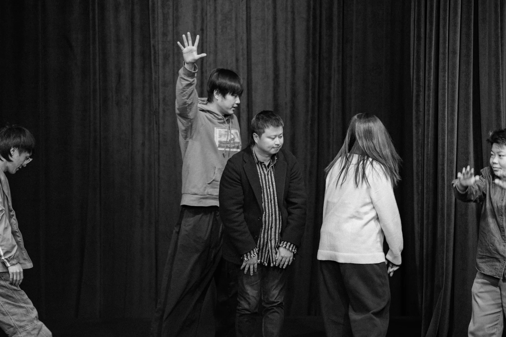 林简七/像一杯酒像一首老歌