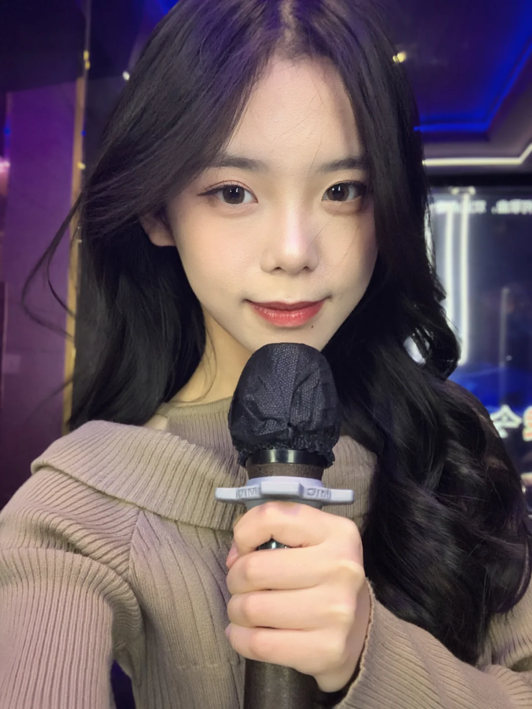 大学生期末周下午没课在KTV🎙️怒唱5小时