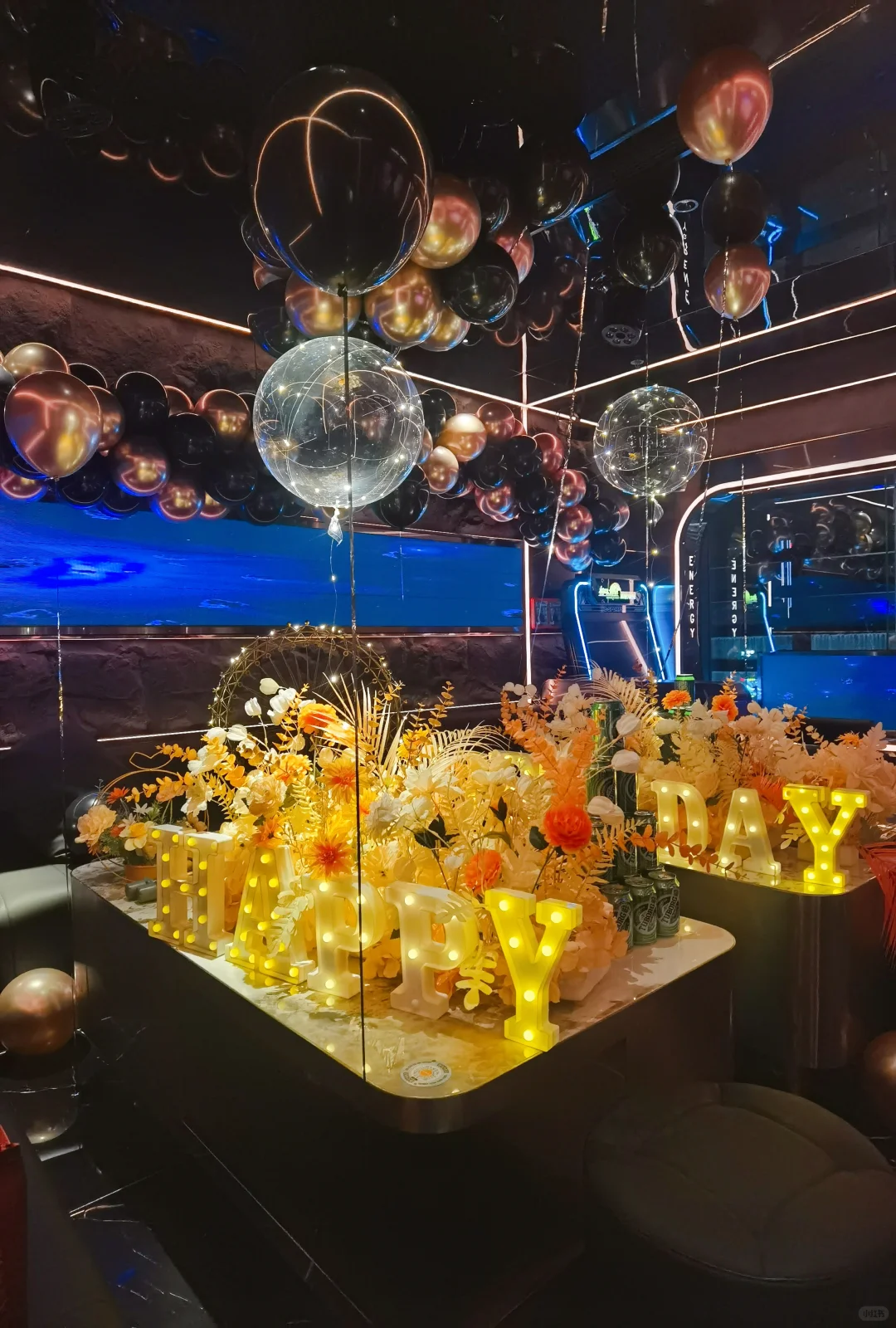 🥳广州KTV卷成这样了,生日超出片🎉