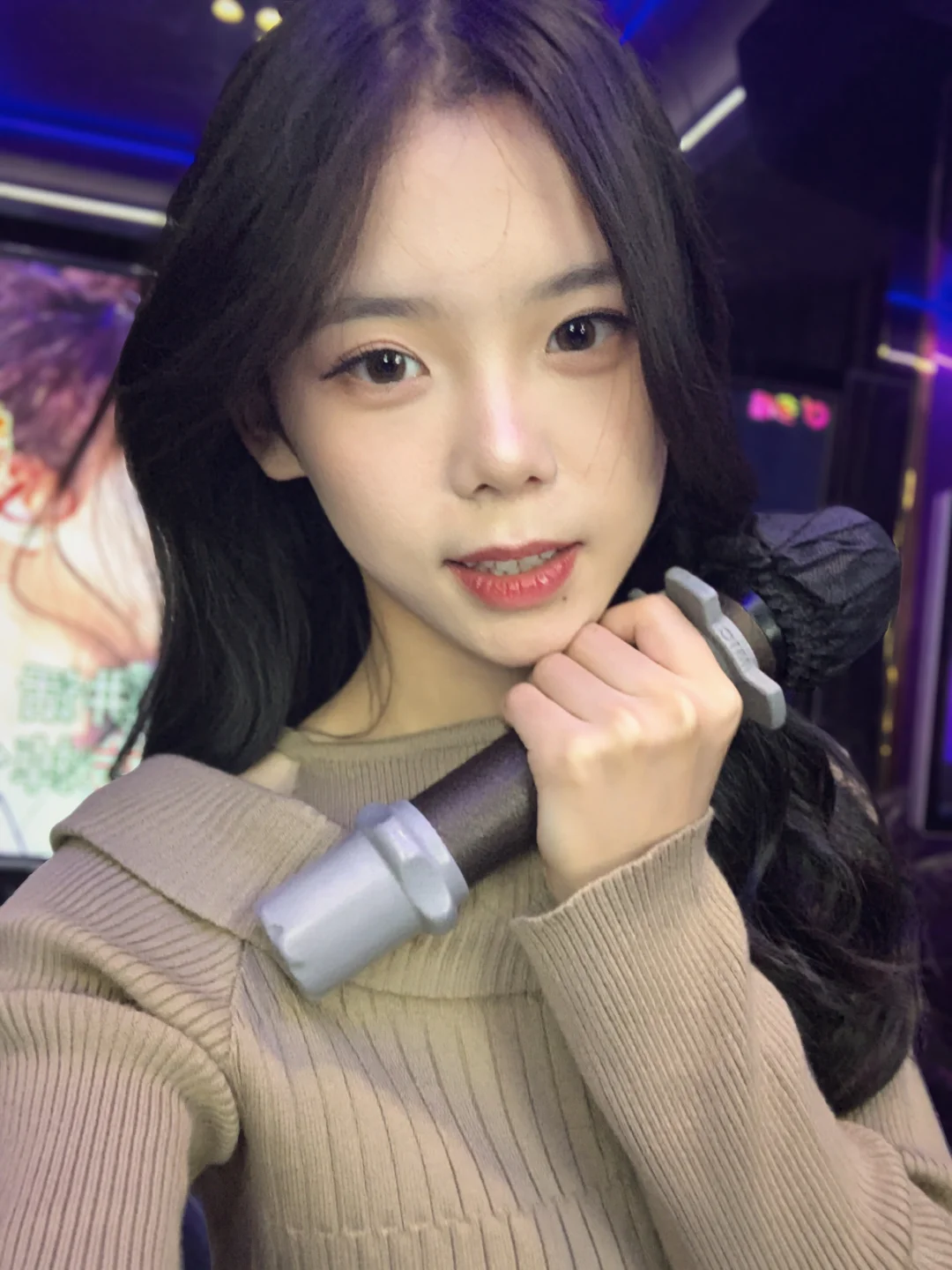 大学生期末周下午没课在KTV🎙️怒唱5小时