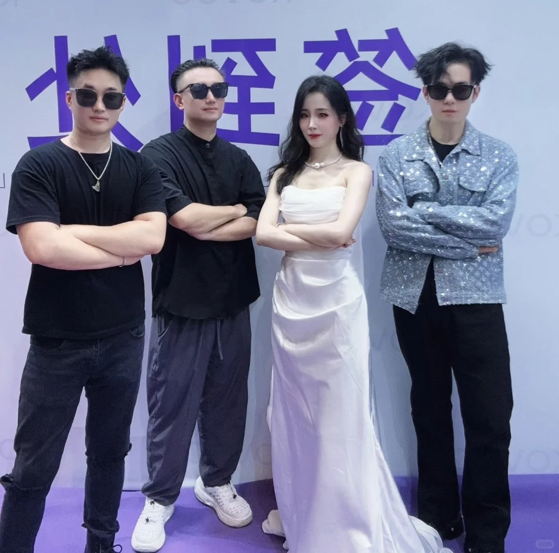 老板们在哪里🧐乐队在线接单啦！