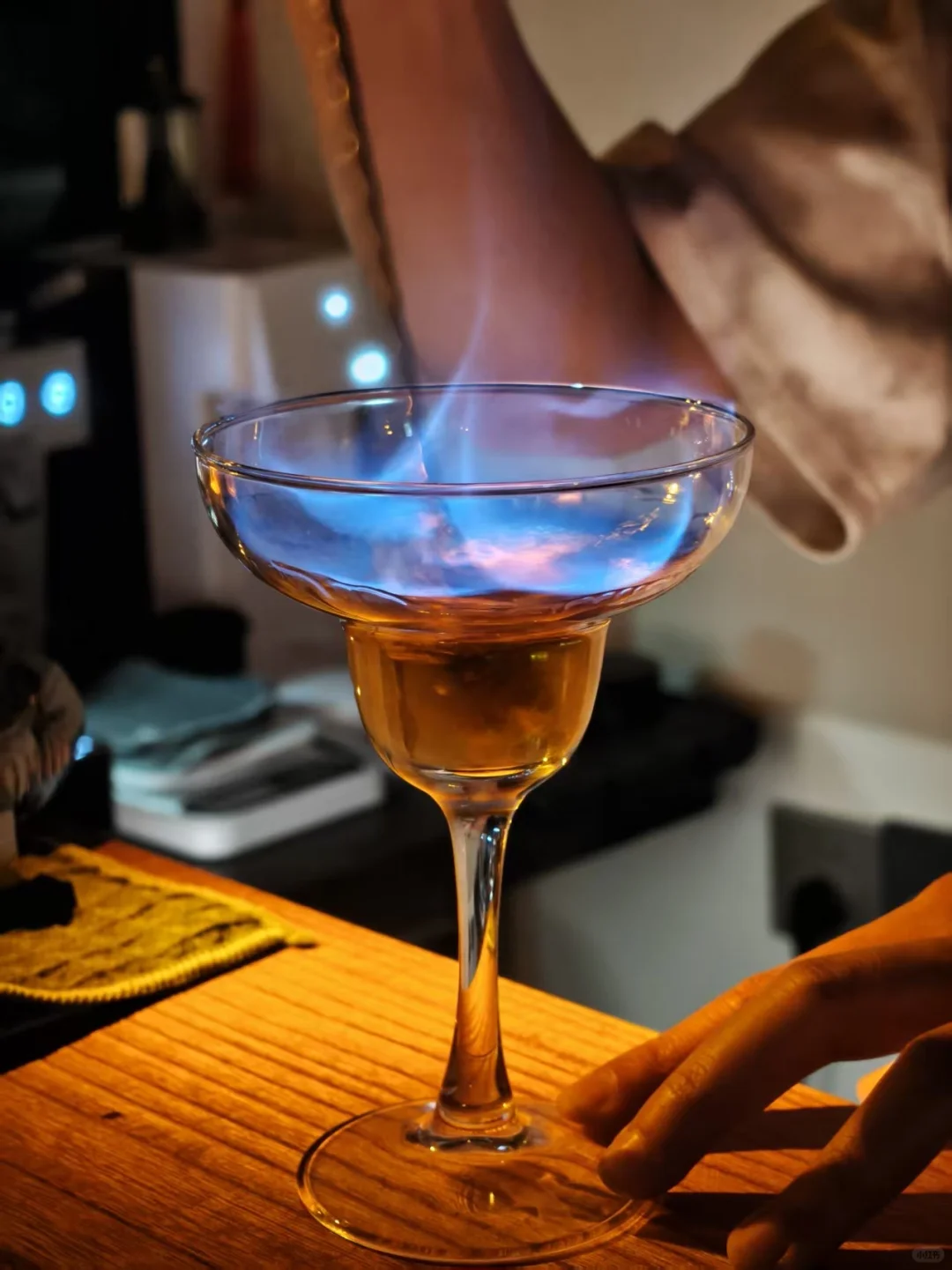 【盛大开业｜赴一场黄昏之约】黄昏he歌饮品店