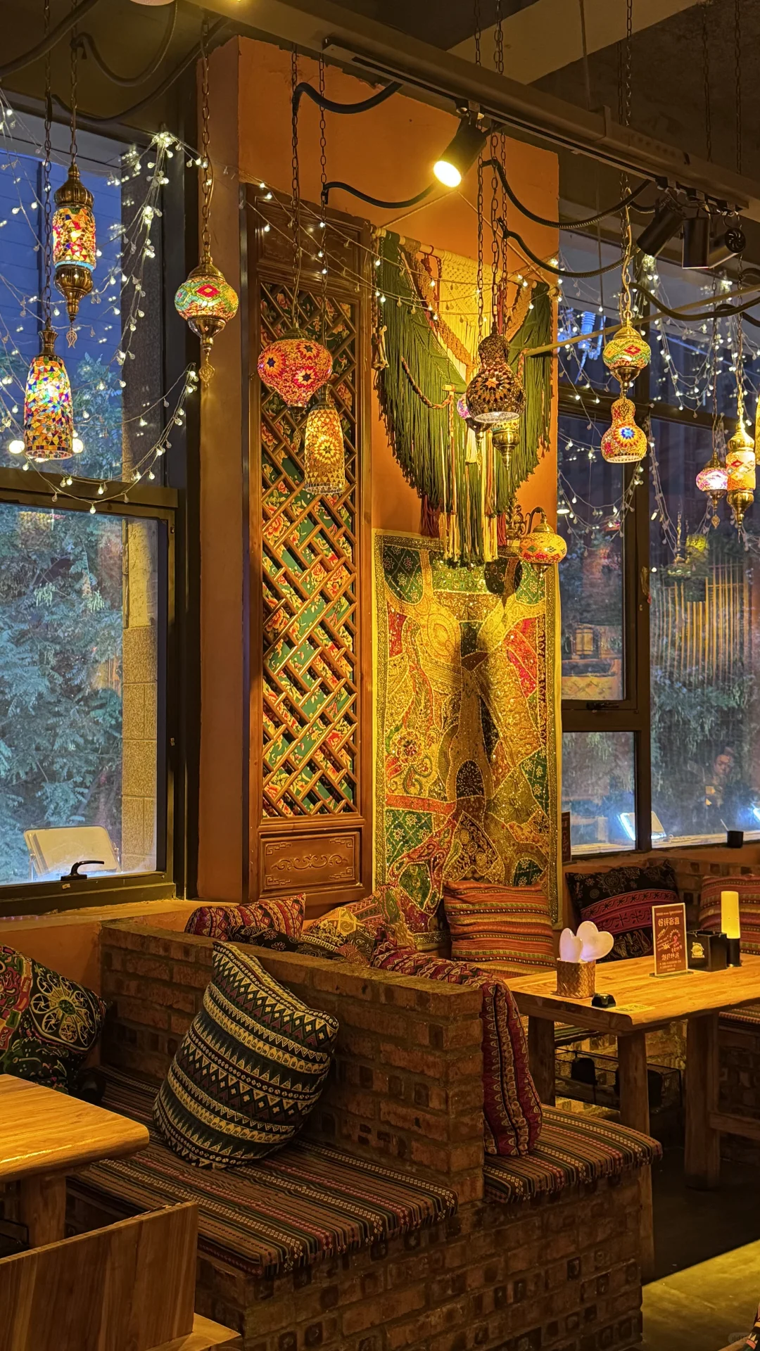 西安夜生活天花板！0消费嗨玩7小时的民谣