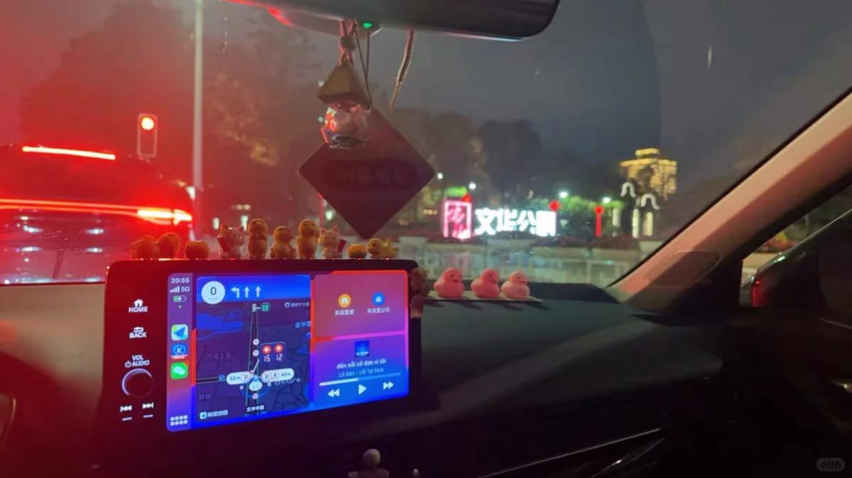 经典老歌车载U盘插上就能直接听，氛围感满满