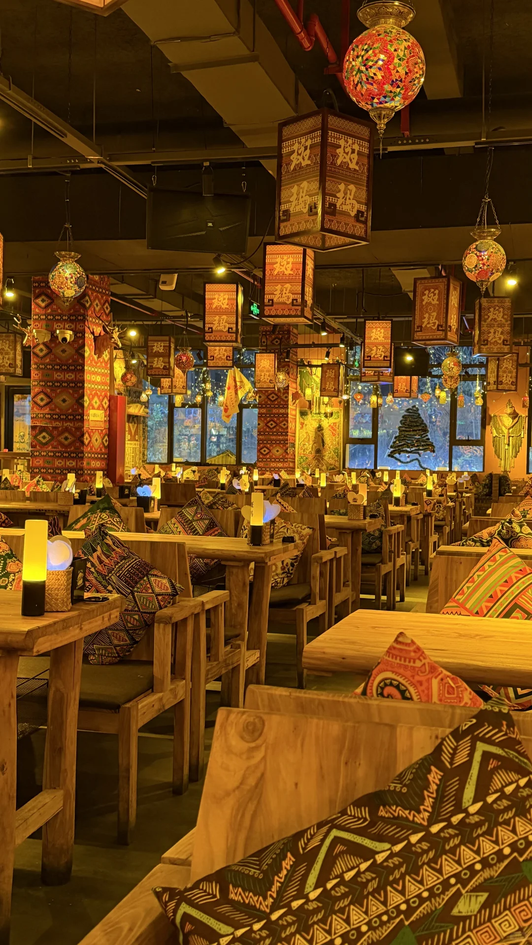 西安夜生活天花板！0消费嗨玩7小时的民谣