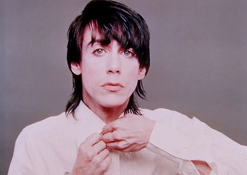 《滚石》杂志500首最伟大的歌曲排名第438位 The Stooges-I Wanna Be Your Dog