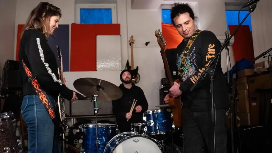 超过三分之一挪威Spotify热榜歌曲由AI生成,Slomosa乐队“苔原摇滚”无人能仿