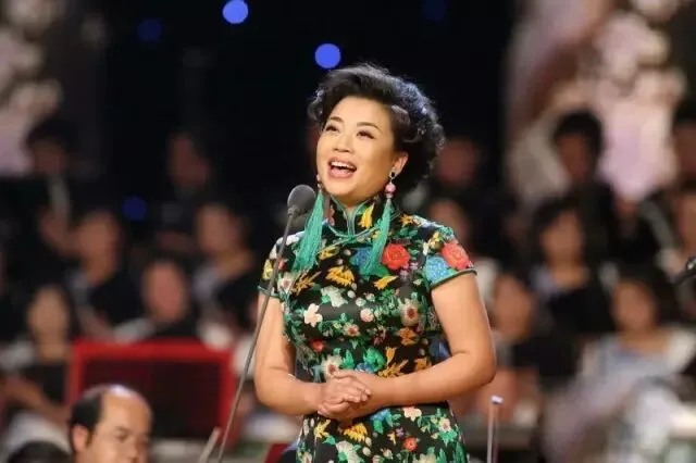 张也经典歌曲25首,百听不厌的歌声!太好听了,快分享给朋友们!