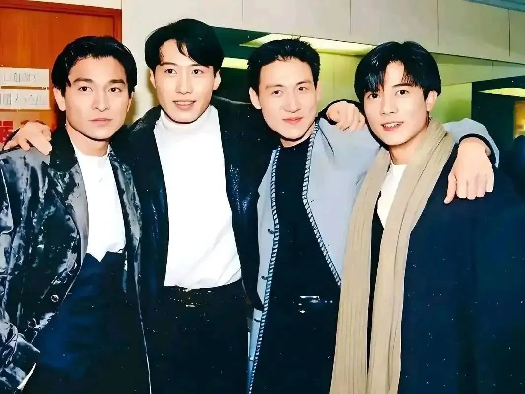 老歌里的情感容器