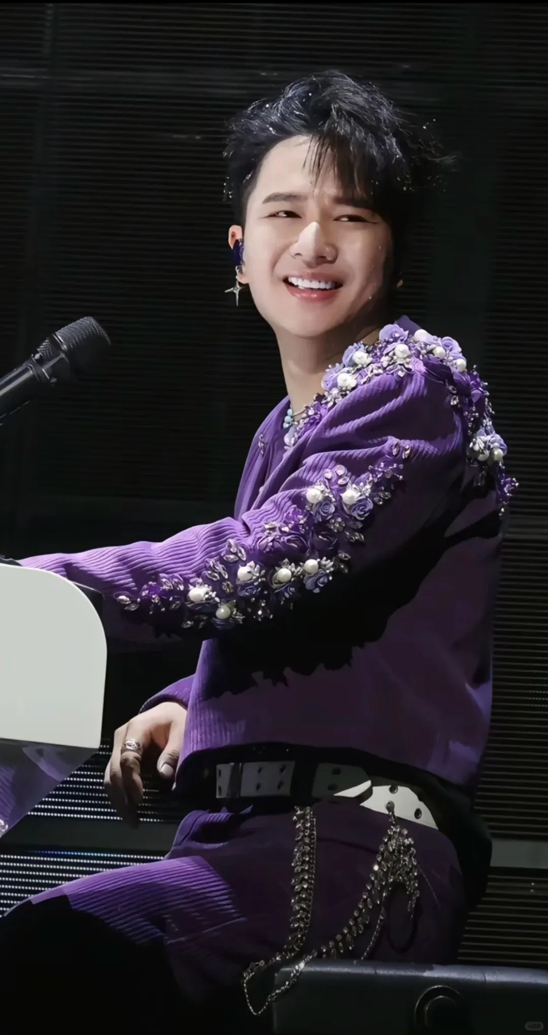 浙江卫视的《有歌》,把彩铃时代的王者都找回来了!