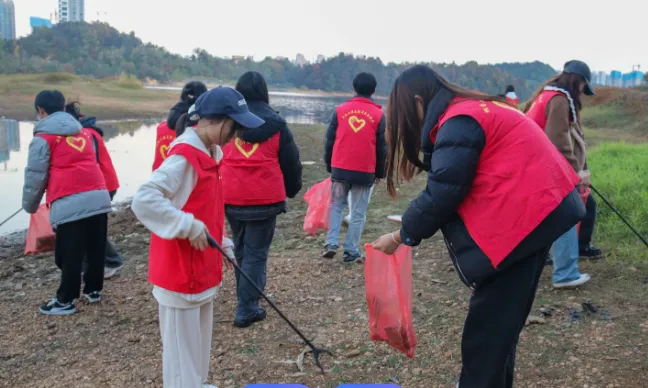【歌曲歌词】宁清:志愿者之歌(歌词)