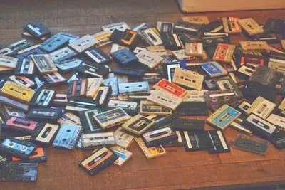 听《老歌 老哥》,与自己的青春和解