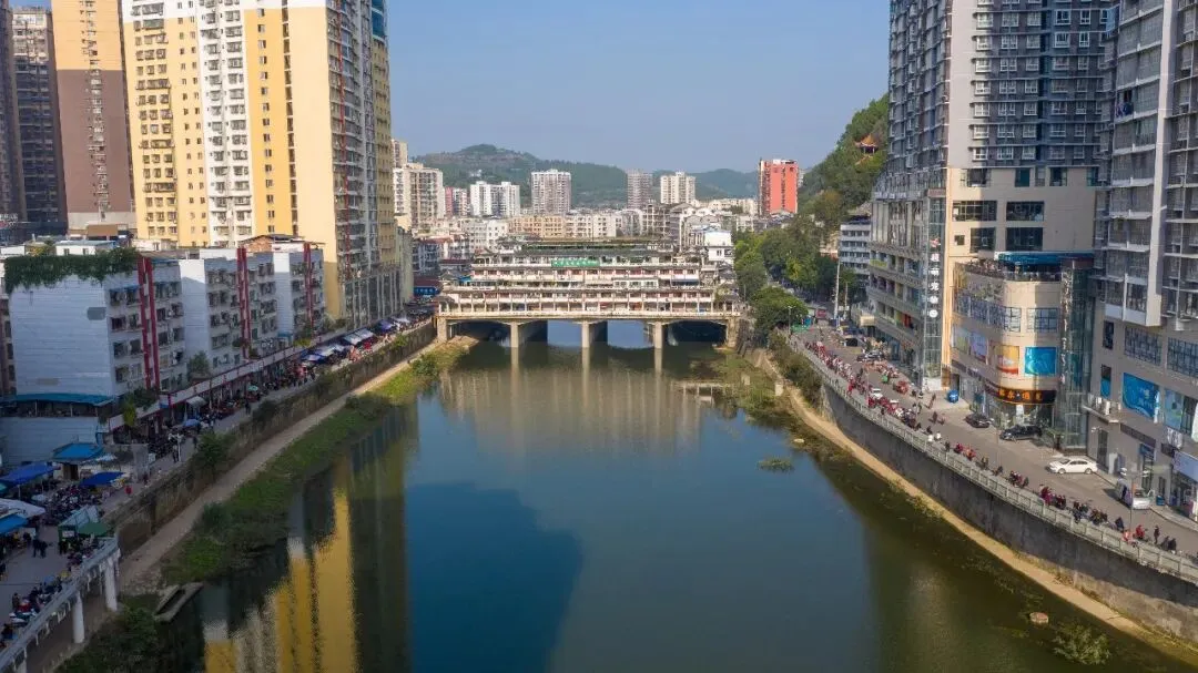 弥江河,一首澎湃的歌 作者:超歌
