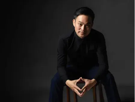 经典流行歌曲的合唱重构,《是否》让你回味无穷.