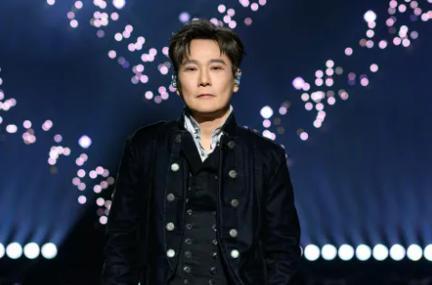 《有歌 2》评分2.5,照搬《天赐的声音》套路,音乐职场噱头大于实力