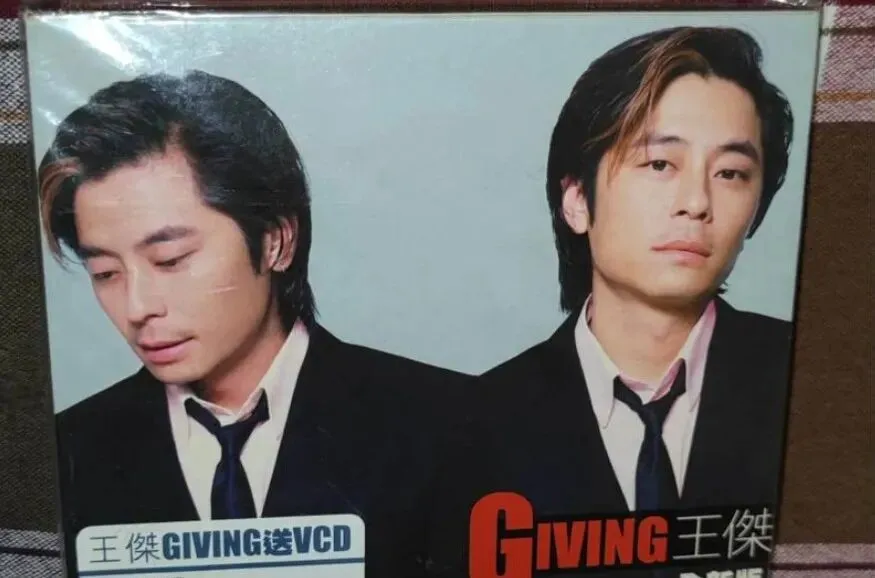 王杰最好听的十首歌,每一首都唱过80后的心碎与倔强