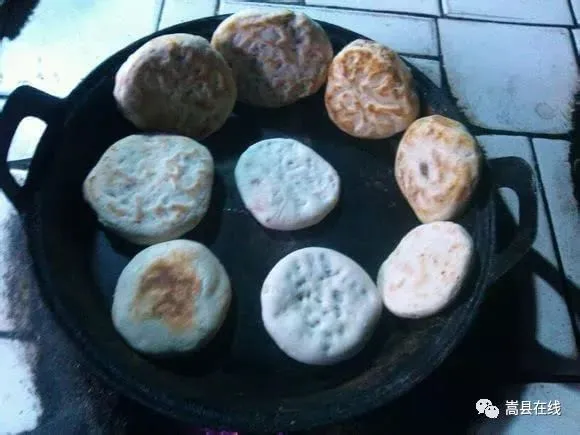 黄鸿:唱着老歌迎新年