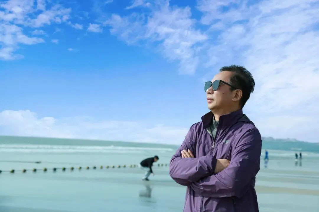 心向旷野,以词为歌——歌词集自序