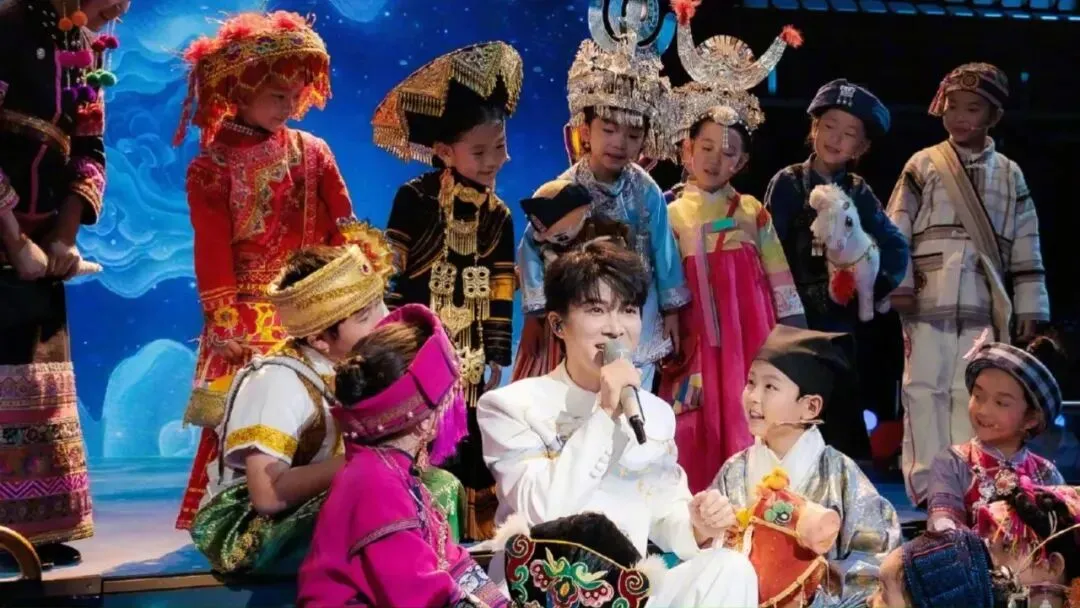 为什么周深马年春晚歌曲《吉量》这么受欢迎?听完他的空灵吟唱就明白了