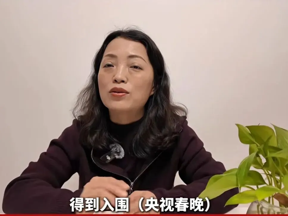 玉镯儿:一年三首歌曲上春晚,膜拜大神