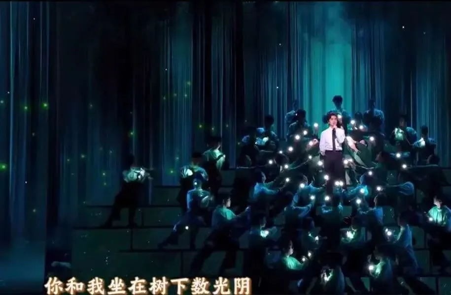 李健:春晚用一首歌接住所有孤独与遗憾!