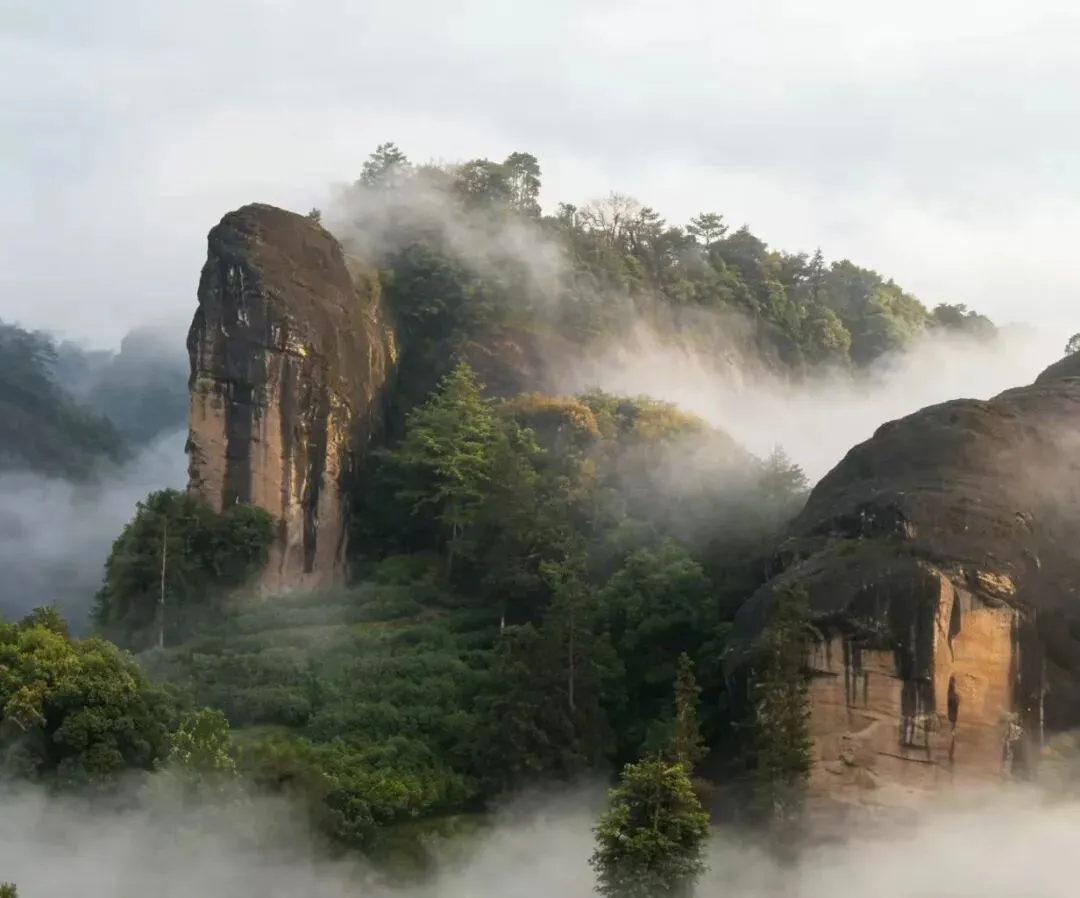 歌曲《石马破云浪》