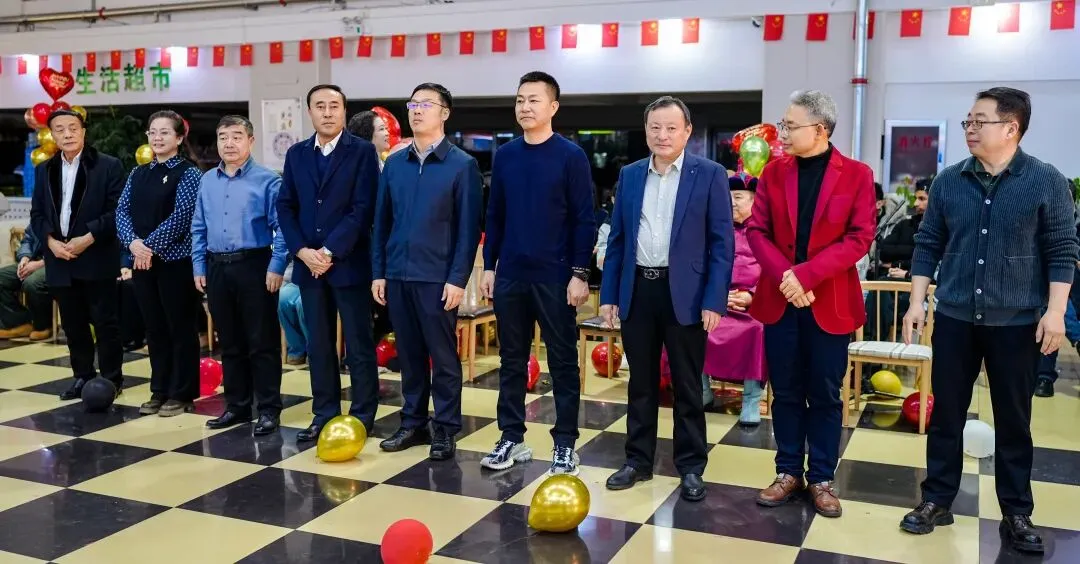 载歌载舞庆元宵