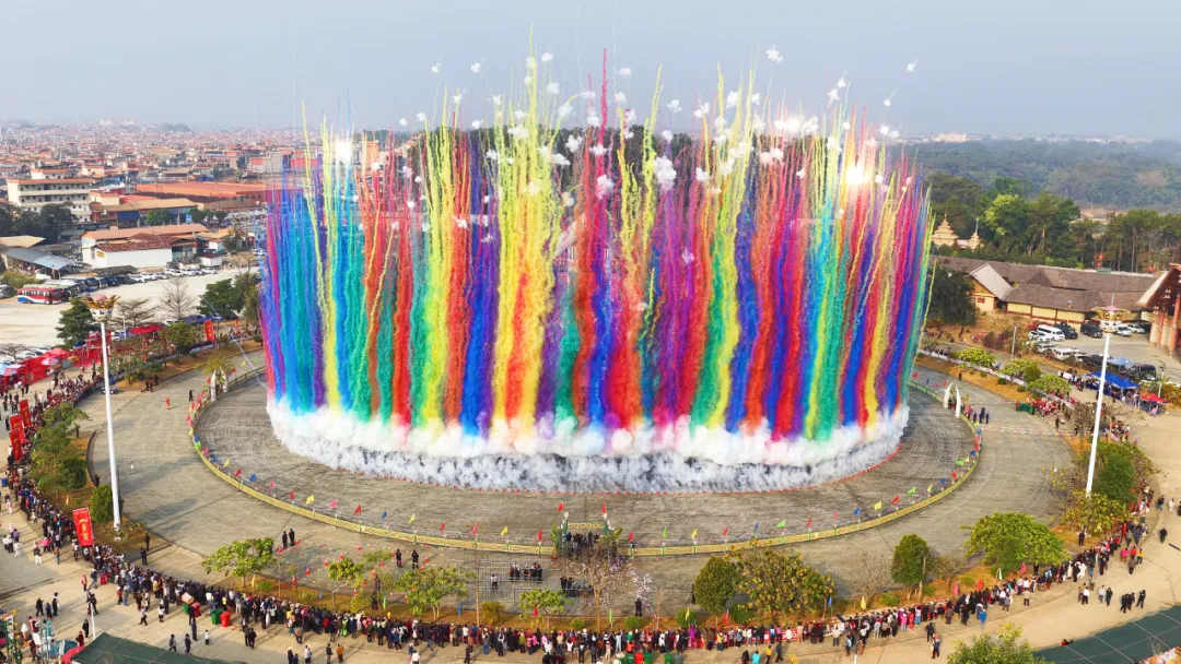 芒市目瑙纵歌节一大波美图来袭!