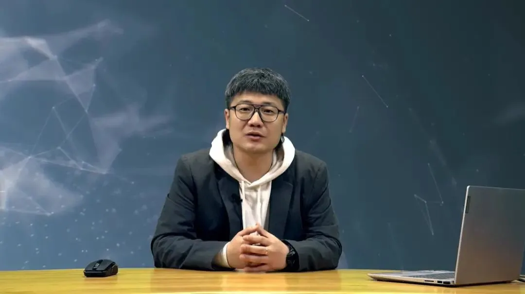 【艺术U课】怎样唱好流行歌曲?来吧,学好这篇你就是麦霸~