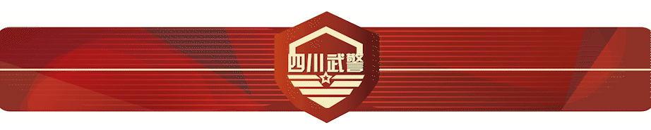 女兵与枪,如歌的青春!