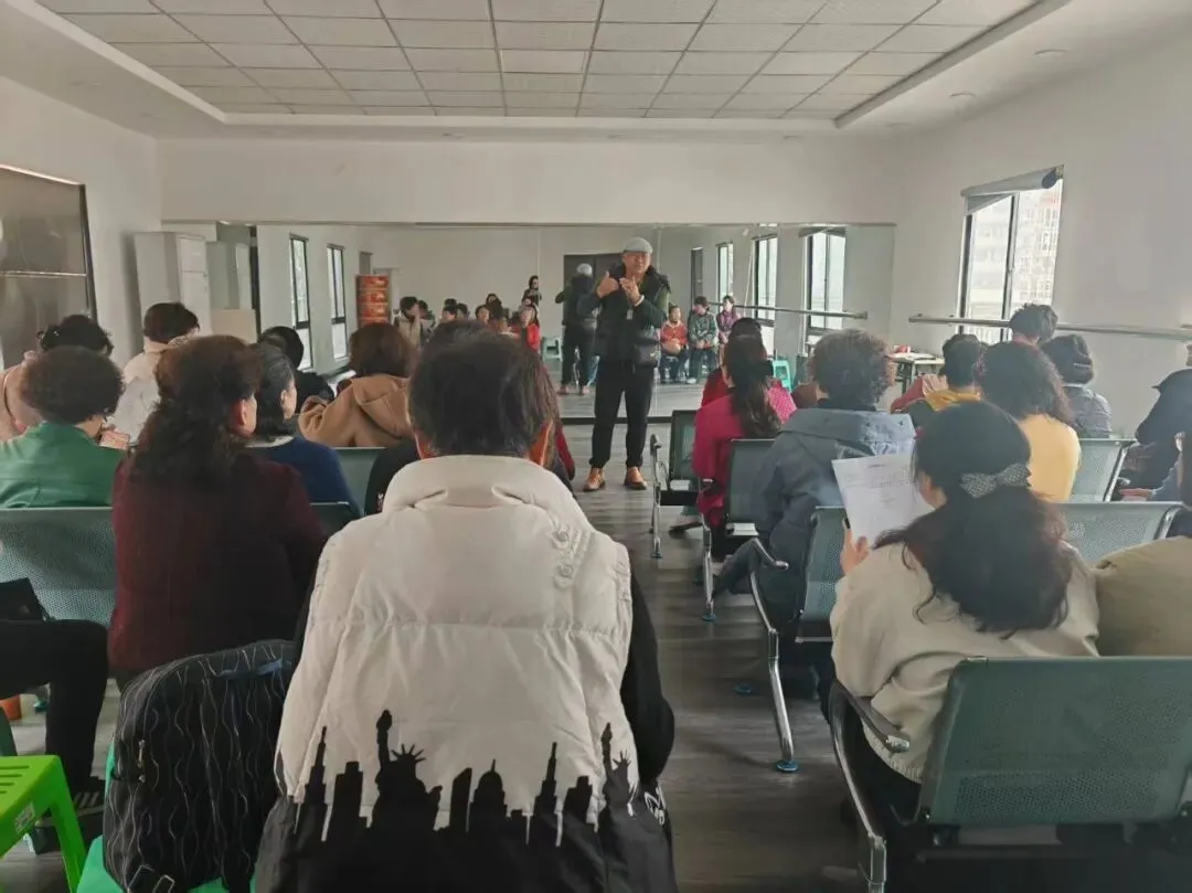 春日启程,为爱而歌:山茶花女子合唱团新学期备战广安合唱比赛