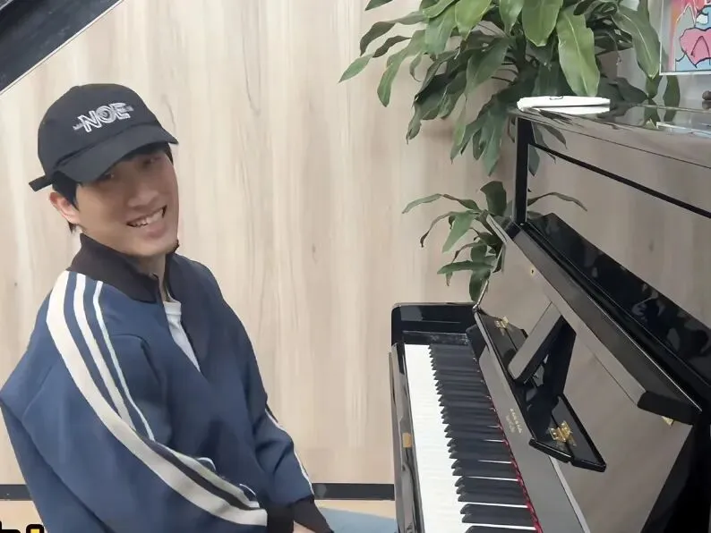 周可人点赞最多的一条短视频是技能五子棋歌曲教学