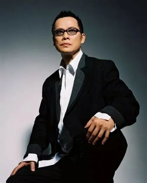 “音乐教父”罗大佑10首经典歌曲合集(珍藏)