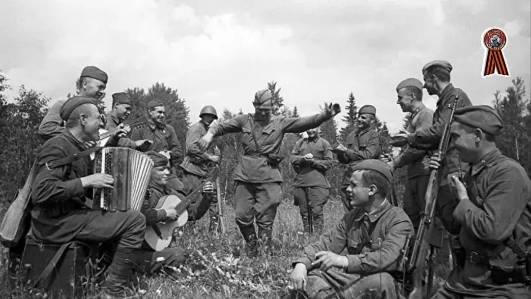 俄苏经典歌曲讲座(115)《当歌唱的时候КОГДА ПЕСНЮ ПОЕШЬ》