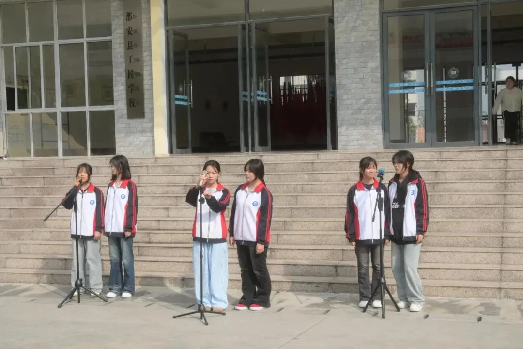 以歌为誓,逐梦高考丨中国矿大(北京)第12届研究生支教团助力举办职教高考助威主题活动