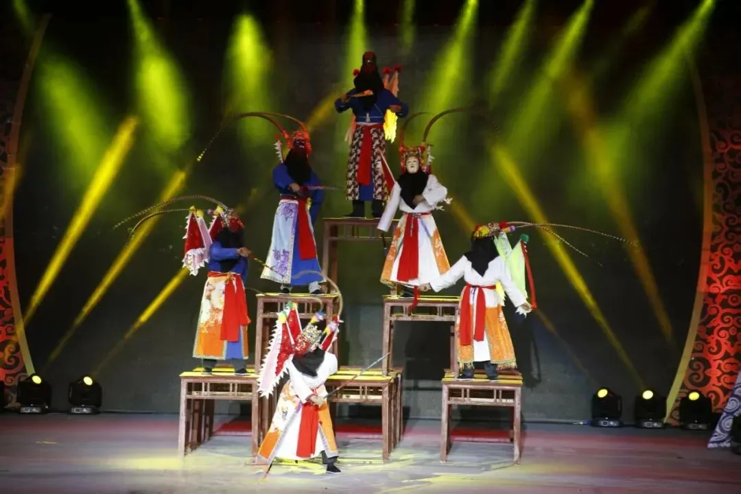 原创歌曲:地戏高台写春秋