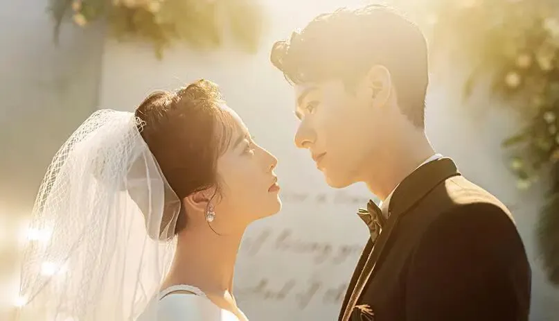 除了自己一无所有‖《把自己给你》歌曲欣赏‖作词:李荫保 作曲、编曲、演唱:邓云