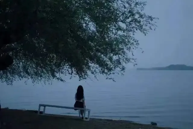 笔笺深处如歌流年