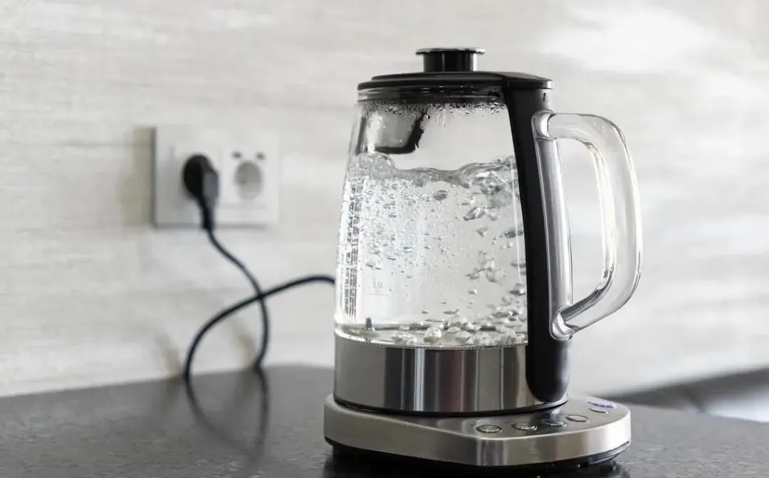 一曲歌人生 | 清晨的第一杯温水