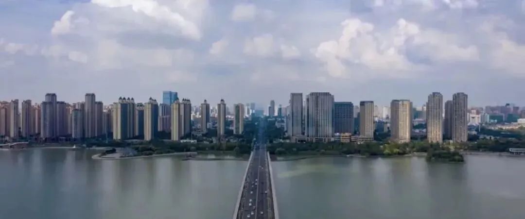 佳音频传 | 歌曲《江水北流》荣获2025年安徽省总工会全省工会“好网民”主题活动银曲奖