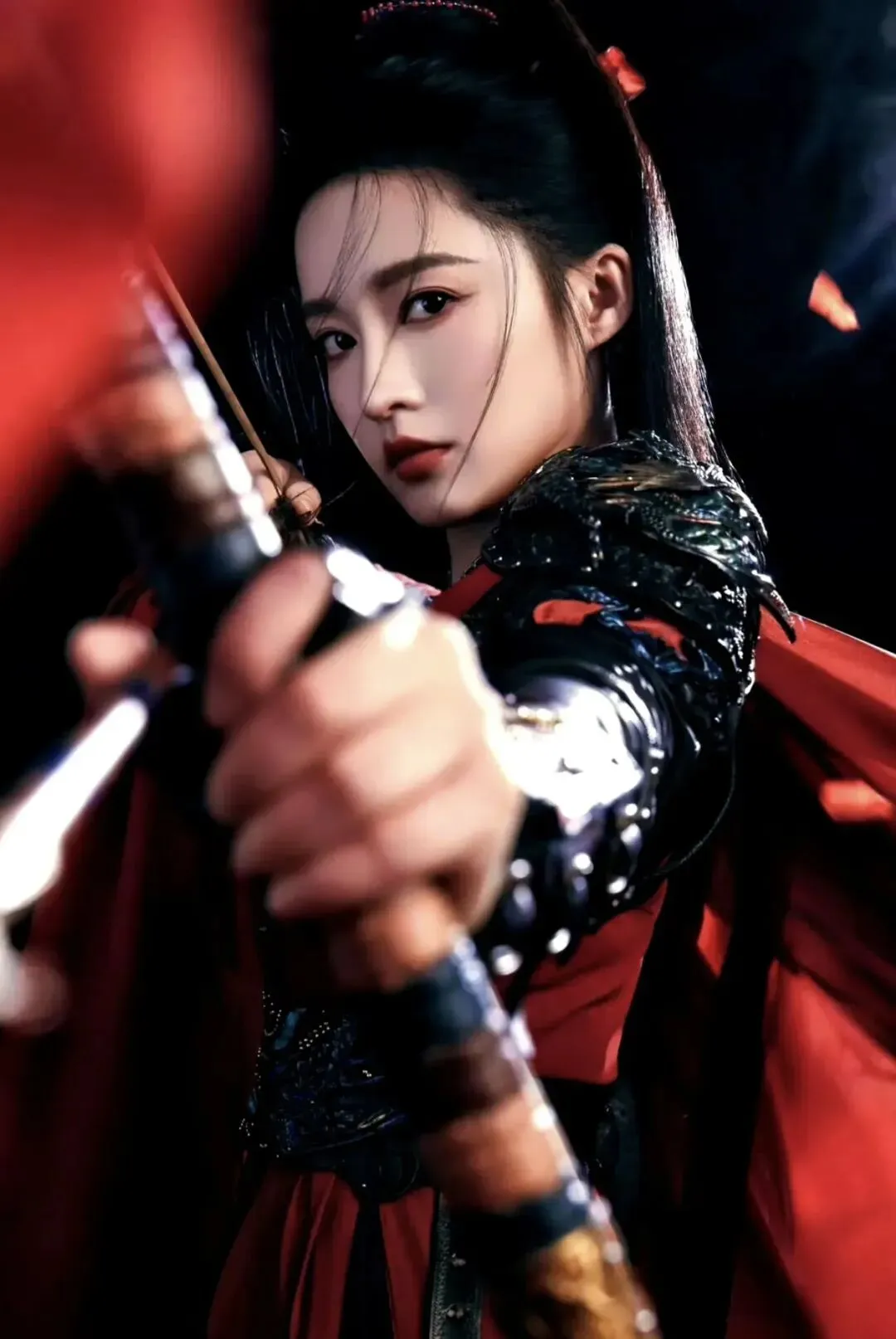 《一笑随歌》付一笑:那把从不弯的弓,戳穿了95%成年人,为了生活磨平棱角的狼狈