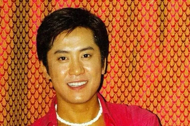 每日推荐一首经典老歌《晚秋》