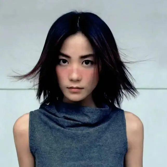 今日推荐歌曲——《人间》