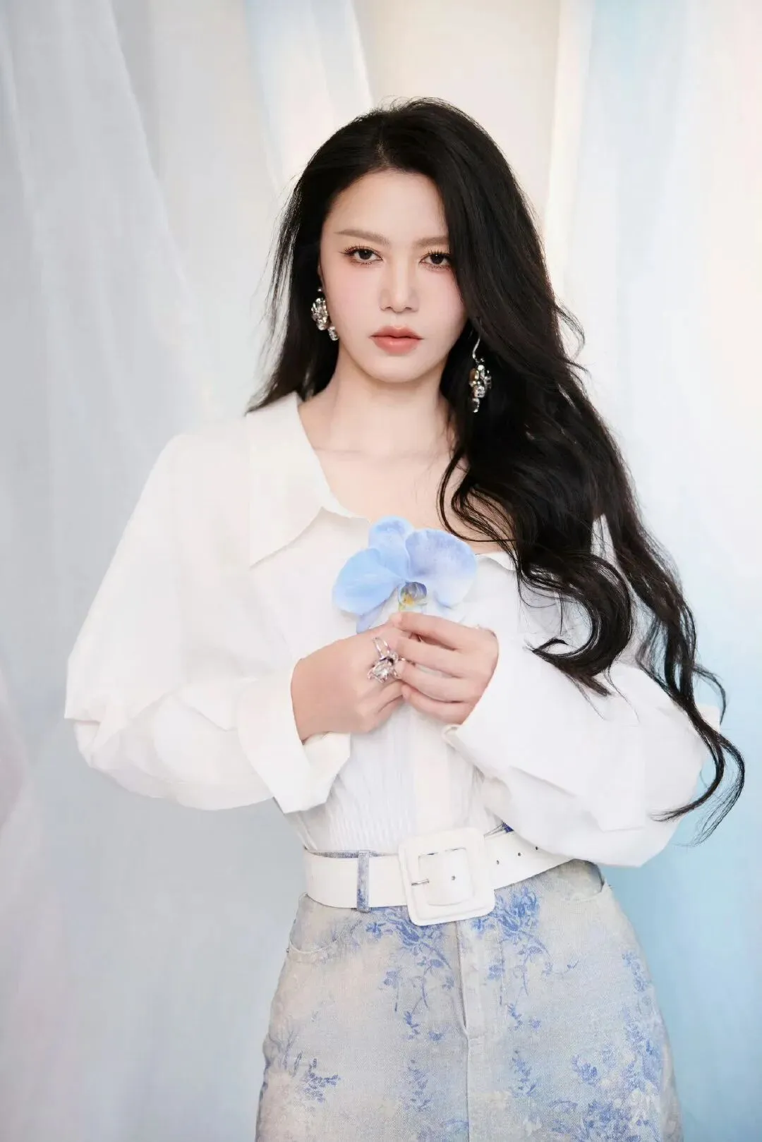 特别的歌给特别的你|谭维维:从“超女亚军”到民族摇滚女王,她用歌声刺破偏见