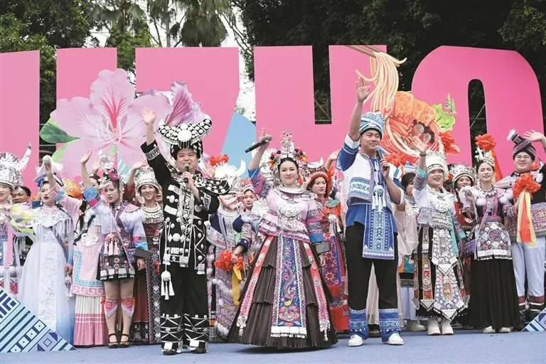 以歌会友 以歌传情——2026年柳州鱼峰歌圩“三月三”山歌会活动启幕