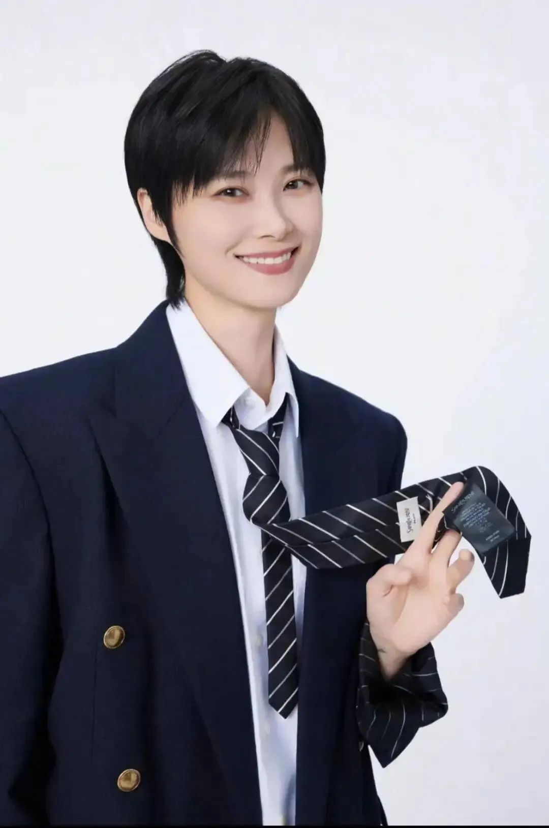 特别的歌给特别的你(2)|李宇春:从选秀冠军到时代符号,她用二十年活成最骄傲的自己