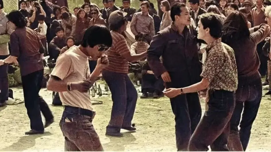 80年代经典老歌《一剪梅》,你想听吗?