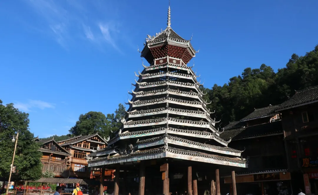 黔东南侗寨,大歌在鼓楼里长出翅膀