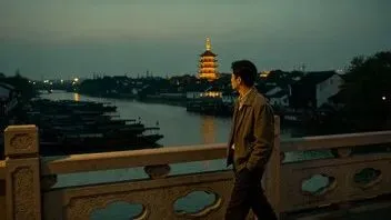 经典老歌100首|为什么《涛声依旧》能火几十年?背后故事太戳心